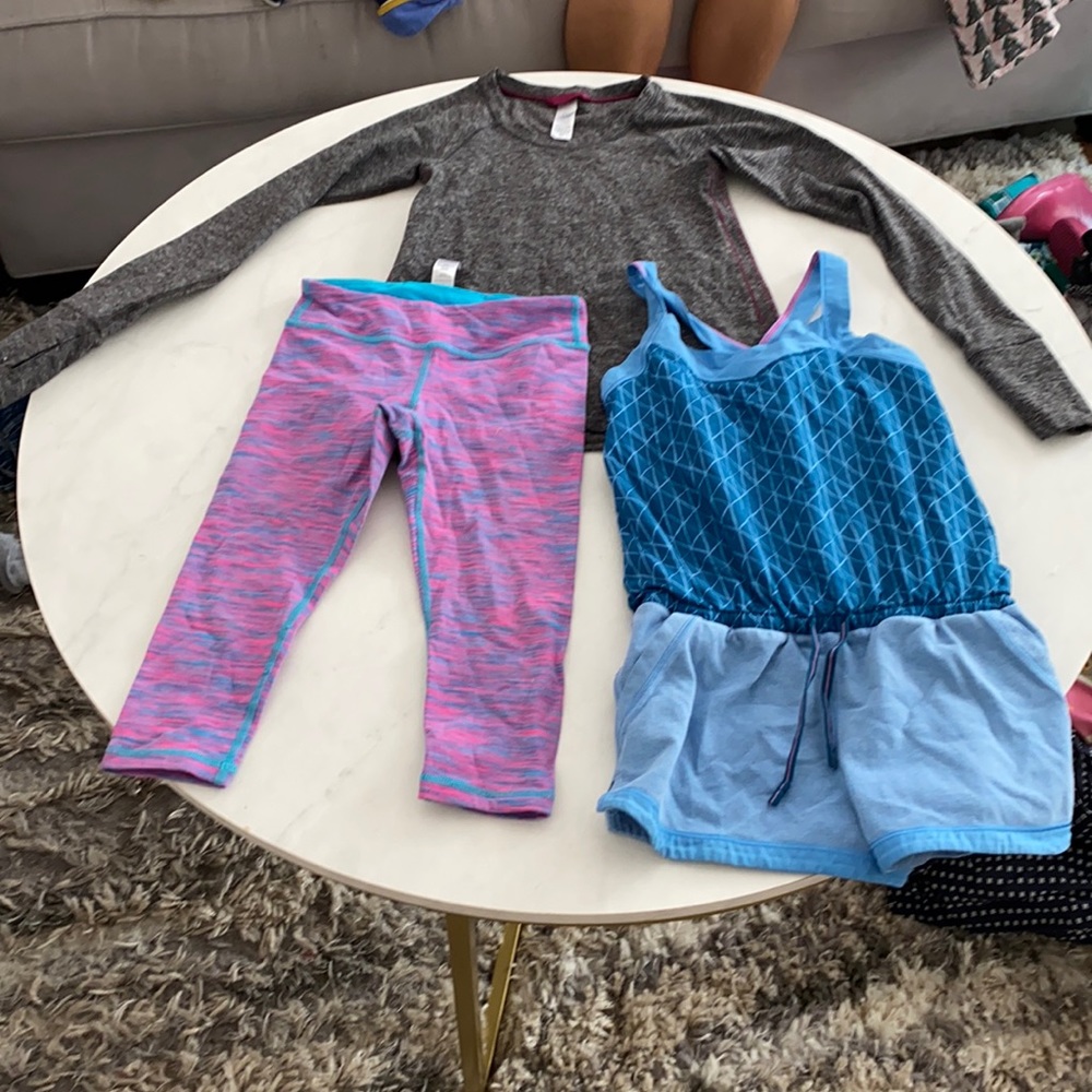 All 3 ivivva clothes gray condition gray deal!